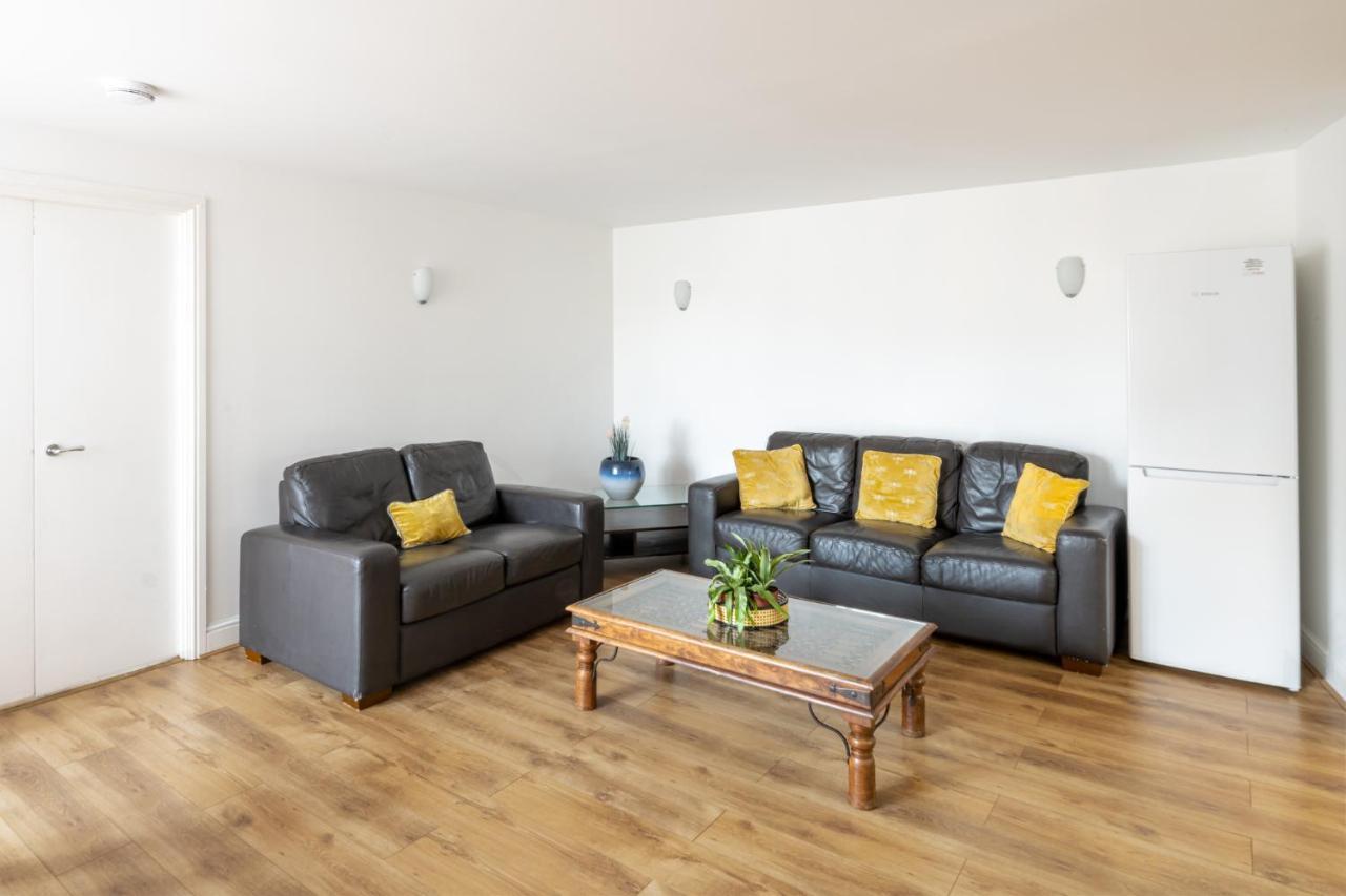 Comfortable And Bright Apartment In Tower Bridge London Exterior foto